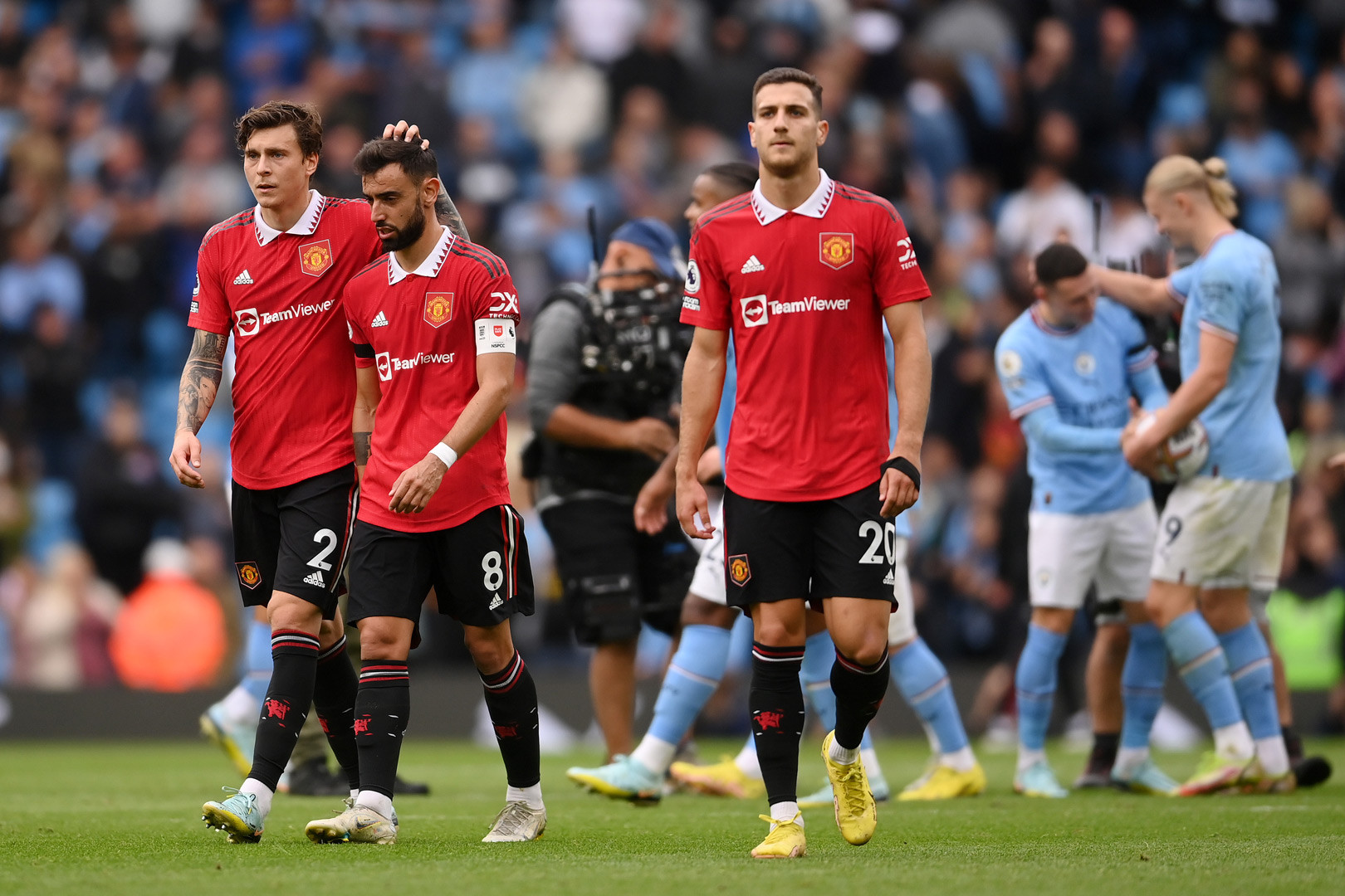 MU có thể phá hỏng cú ăn ba của Man City