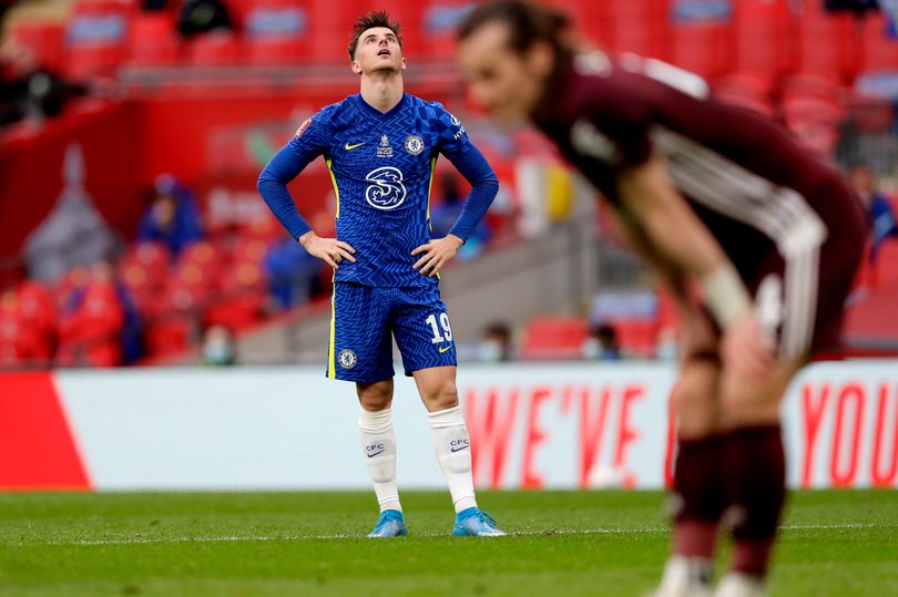 0 Chelseas Mason Mount rues a missed chance during the Emirates FA Cup Final at Wembley Stadium London